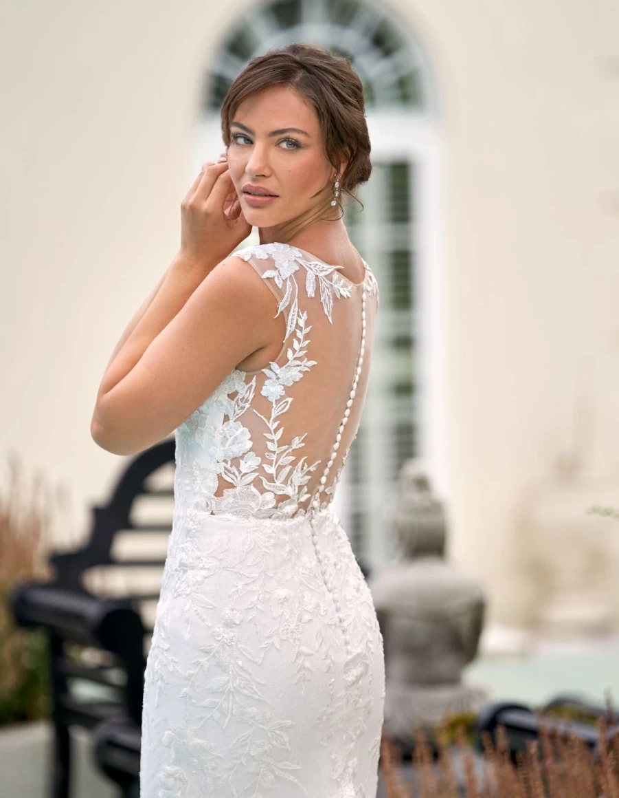 Signature Collection Ivory Younes Dress for Women - Elegant & Timeless Style