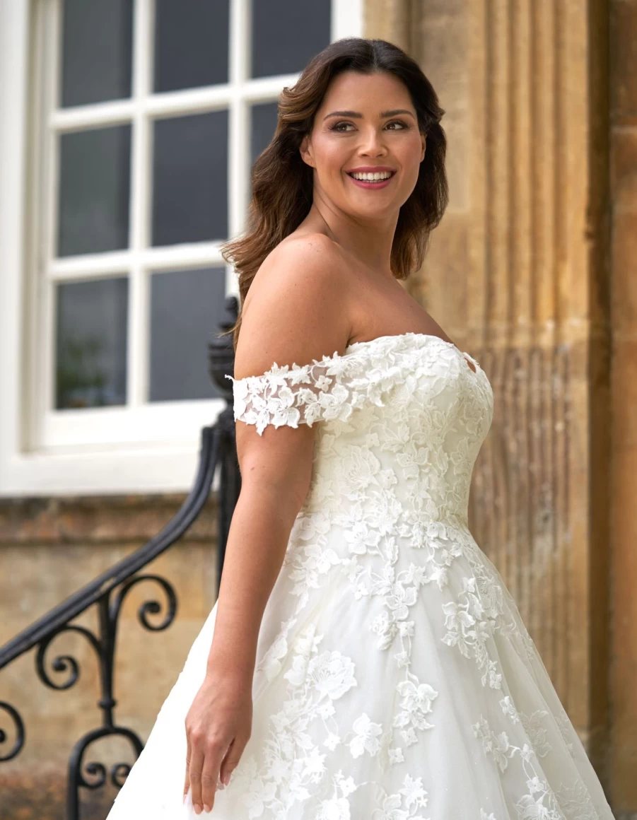 Anna Sorrano Women's Ivory Nataliya Dress