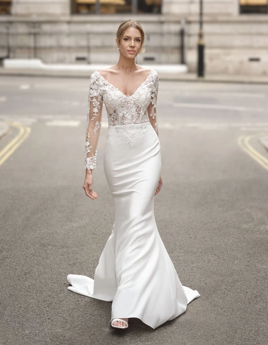 Miavalenca Zion Ivory Women's Dress - Elegant & Stylish
