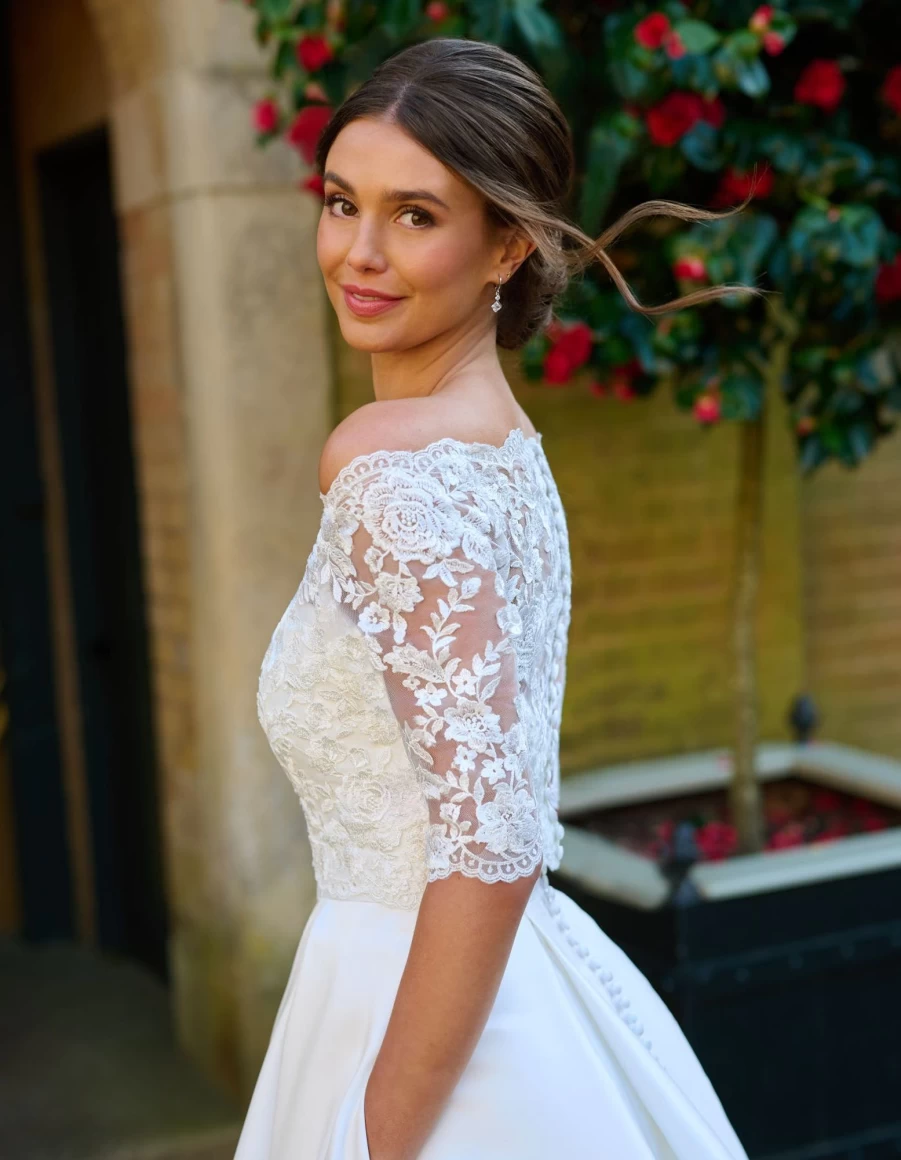 Amixi Pemberley Women's Fashion Apparel - Stylish & Comfortable Clothing for Women