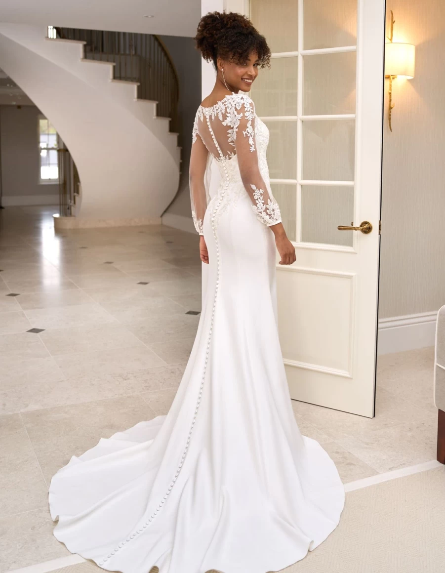 "Signature Collection Ivory Nixie Dress for Women – Elegant & Timeless Style"