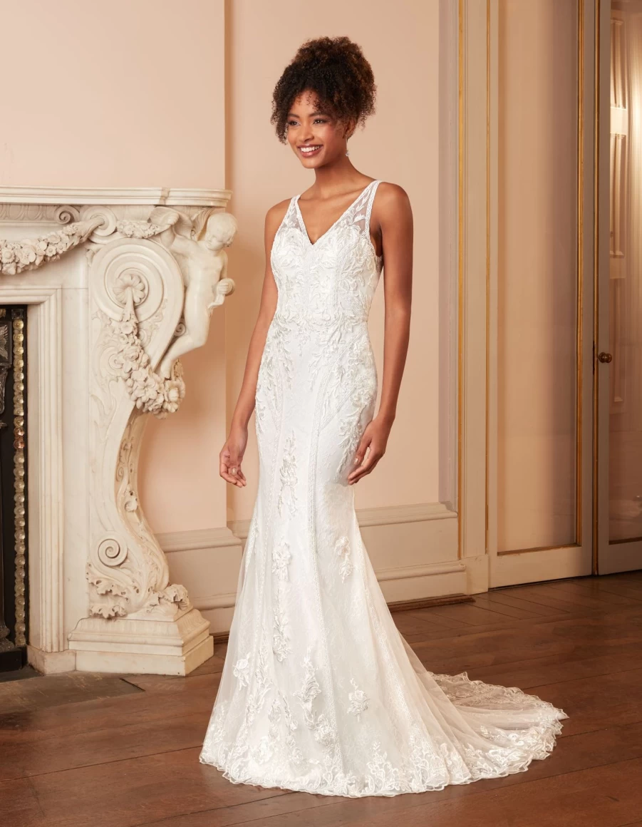 Signature Collection Kylo Ivory Women's Dress - Elegant & Stylish