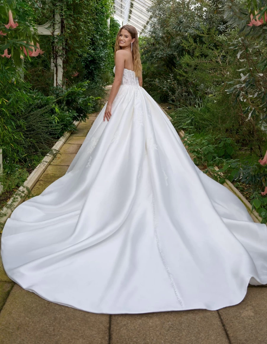 Anna Sorrano Women's Ivory Dress - Elegant Liliwen Style for Special Occasions